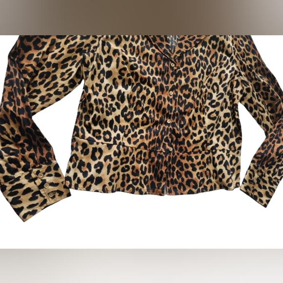Jones New York, animal print button up blouse size L - Picture 2 of 7
